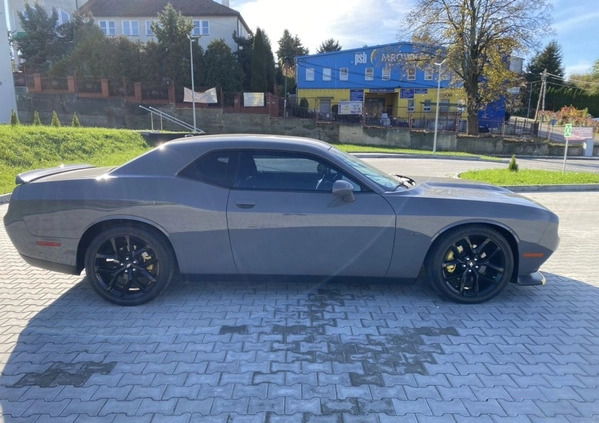 Dodge Challenger cena 141800 przebieg: 62200, rok produkcji 2019 z Kraków małe 407